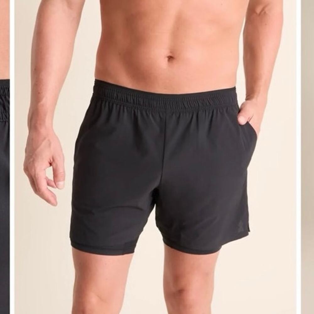 Chubbies the secret agents ultimate training shorts in black 5.5” size small